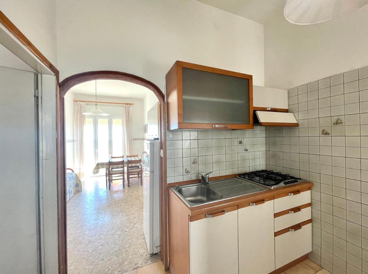 Villa Fronte Mare-Carraro Immobiliare Jesolo - Family Apartments Eksteriør billede