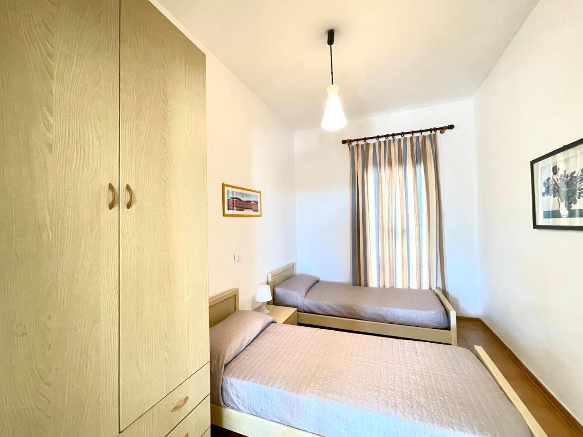 Villa Fronte Mare-Carraro Immobiliare Jesolo - Family Apartments Eksteriør billede